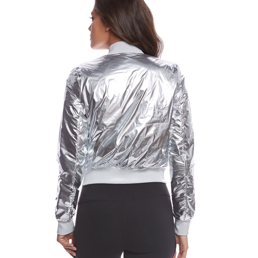 ALO Yoga Off Duty Bomber Jacket Womens XS  Silver Metallic Down Insulated - Picture 3 of 11